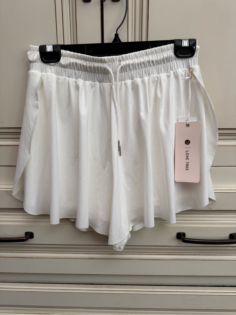 Love Tree White Flowy Elastic-Waist Skort sz Med